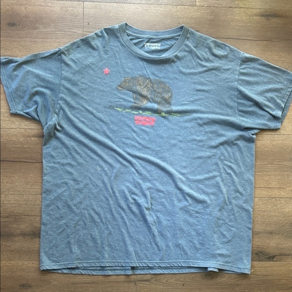 Levi's California Bear Graphic Tee ! XXL